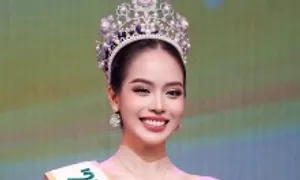 Thanh Thủy - nữ sinh chinh phục vương miện Miss International